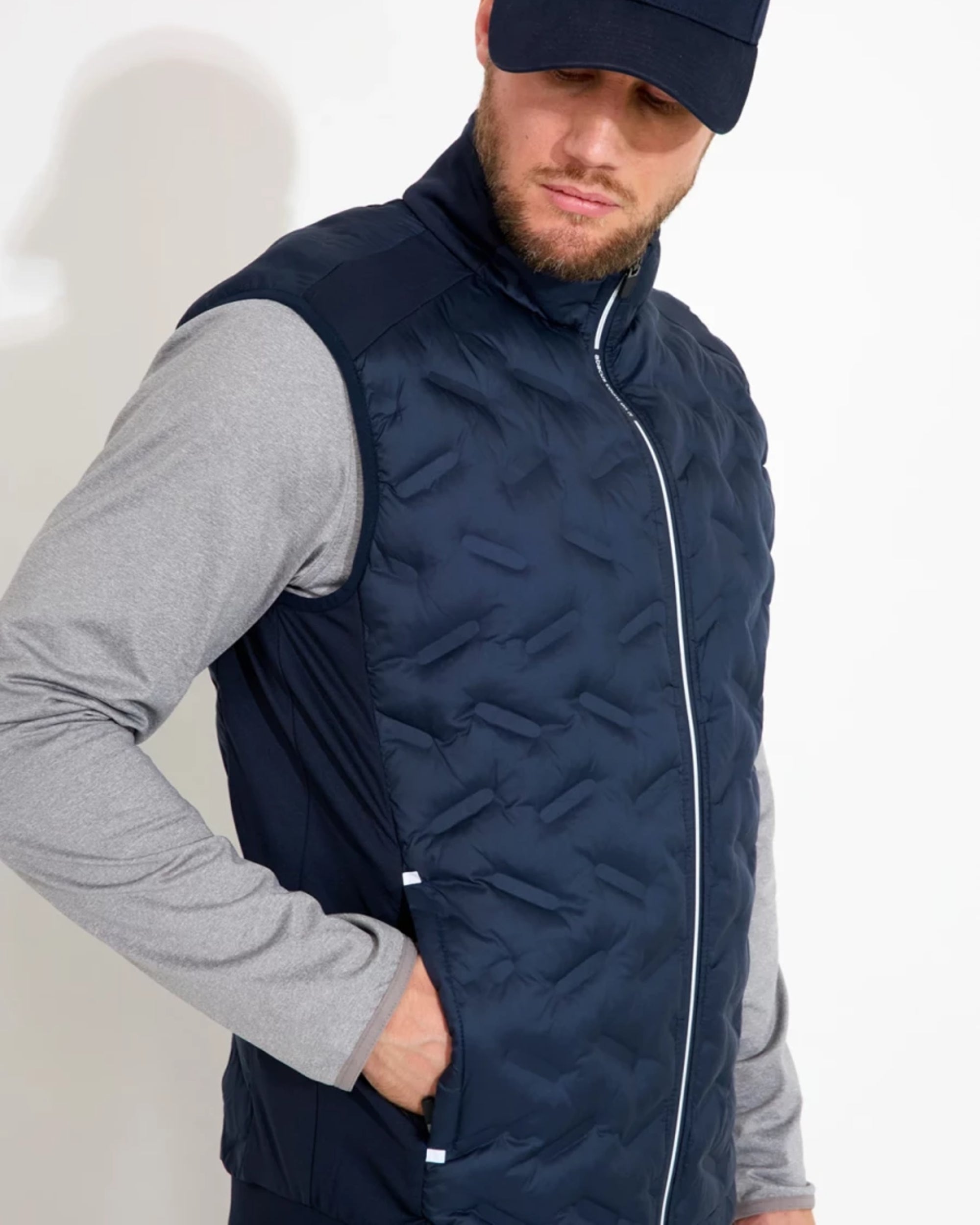 Portrush hybrid vest-thumbmail-4